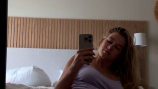 Yurtgirlsophie Shemale Babe new Onlyfans video so Hot